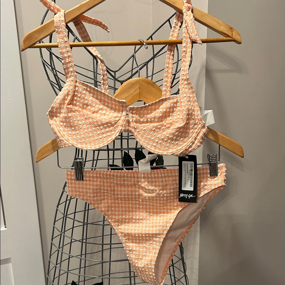 NWT Nasty Gal Peach Checkered Bikini Set